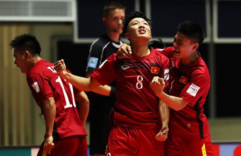 Tuyển futsal Việt Nam thắng trận ra quân tại FIFA Futsal World Cup 2016 - ảnh 1